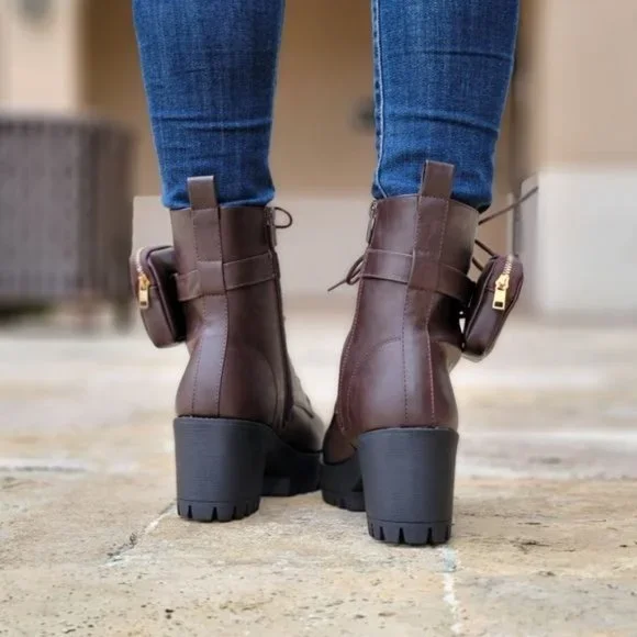 Brown Women's Lug Sole Ankle Lace Up Heeled Ankle Boots w Pouch - Picture 5 of 6